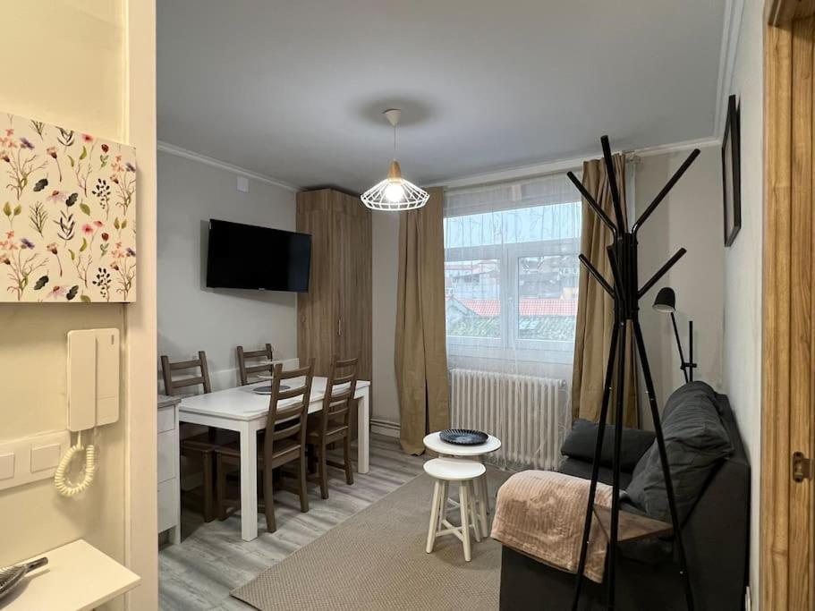 מונפורט דה למוס Apartamento Turistico Plaza III מראה חיצוני תמונה